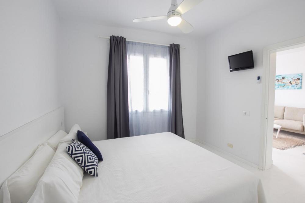 Apartamentos El Rio Кала-Галдана Екстер'єр фото